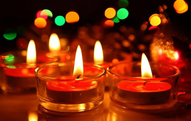 Diwali Decoration: Diyas, Idols, Festive Lights