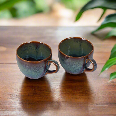 STUDIO POTTERY STYLE CUP