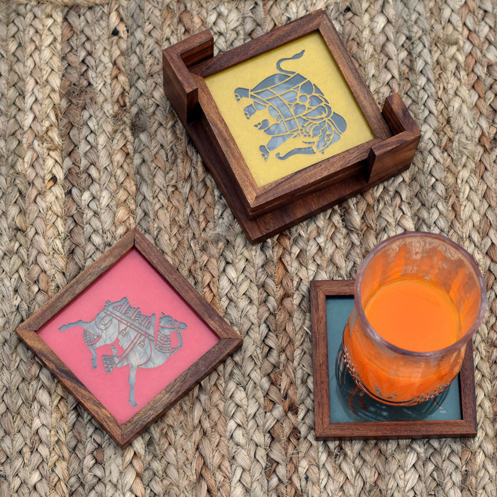 Sheesham Wood Animal Design Tea Coasters Set | Glass Top Coasters ...